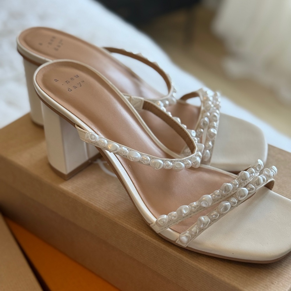 Stacy Mule- A New Day Women's White Pearl-Adorned Heels